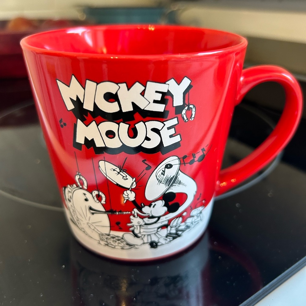 Disney Mickey Mouse mug NWOT